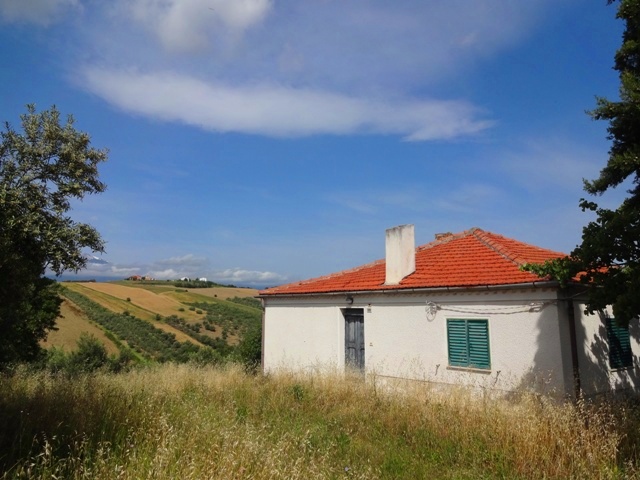 Property for sale in Abruzzo Central Italy